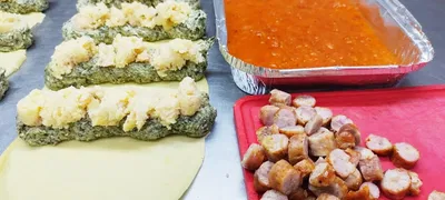 Canelones con salsa (unidad)