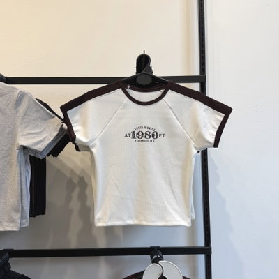 REMERA "1980"