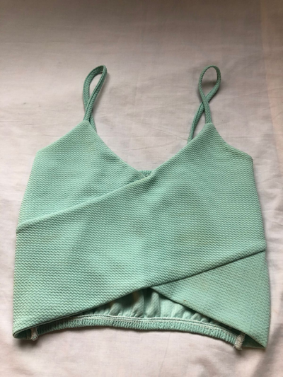 Top verde agua
