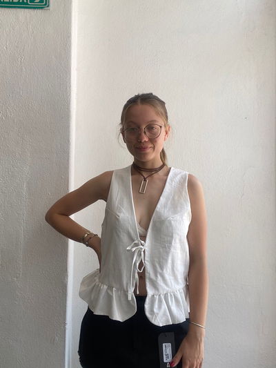 CHALECO LINO BLANCO PARA ATAR