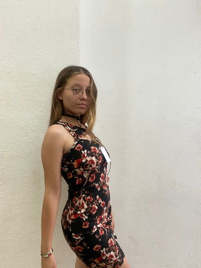 VESTIDO BENGALINA FLOREADO CON ARO