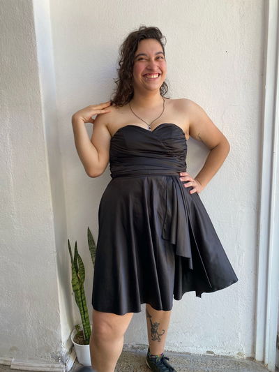 VESTIDO PLISADO NEGRO