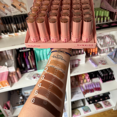 Contorno en barra cremoso Ruby Rose