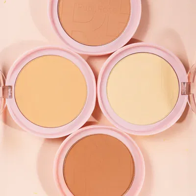 Polvo compacto pure porcelain Ruby Rose