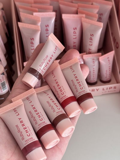 Cherry lips Ruby Rose Tester