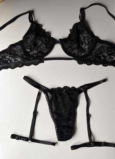 Conjunto Filomena negro
