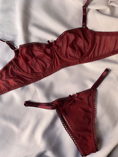 Conjunto Sofia bordó