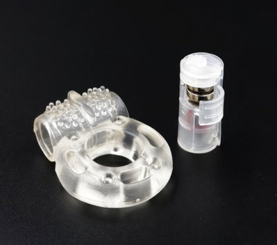 Anillo Vibrador MARIPOSA - TRANSPARENTE