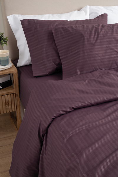 Sabanas Oxford Luxe 600 HQ  Merlot  símil DOBBY emboss. HIGH QUALITY. 1 1//2 pl