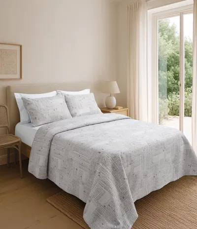 Cover Kai Zenon Max 2 1/2 pl Con fundas de almohadas