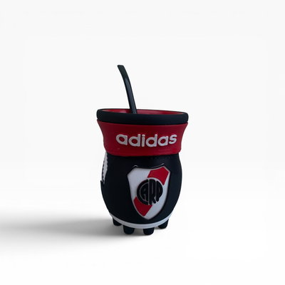 MATE BOTIN ADIDAS RIVER + BOMBILLA