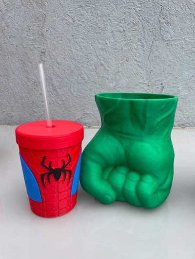 POCHOCLERA HULK + VASO