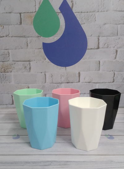 VASO OCTOGONAL PLASTICO BERUPLAST