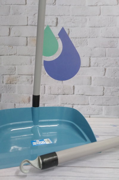 PALA PLASTICA CON CABO XL