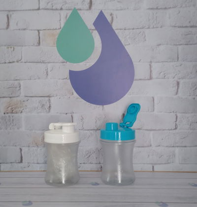 VERTEDOR REDONDO TAPA CLIP 500 ML
