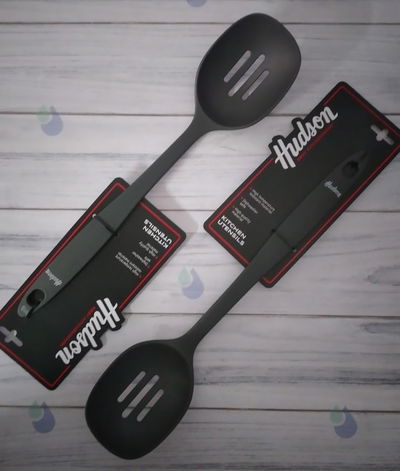 CUCHARA RANURADA NYLON GRIS HUDSON