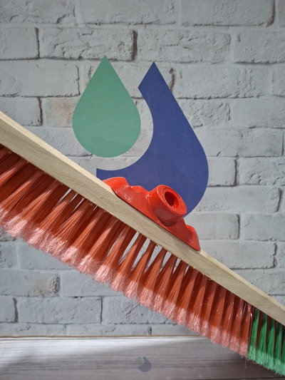 ANDEN PLASTICO BASE MADERA 60 CM