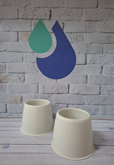 VASO PLASTICO PARA ESCOOBILLA REDONDA