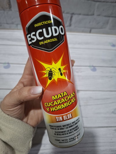 ESCUDO MATA CUCARACHAS Y HORMIGAS SIN OLOR 360 CM