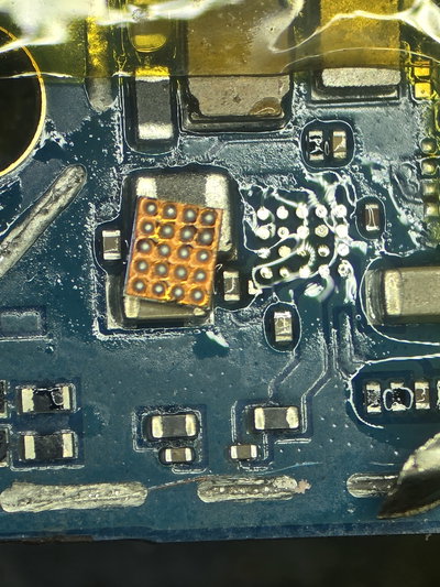 TRABAJOS DE MICROSOLDADURA FPC CONECTORES INTEGRADOS