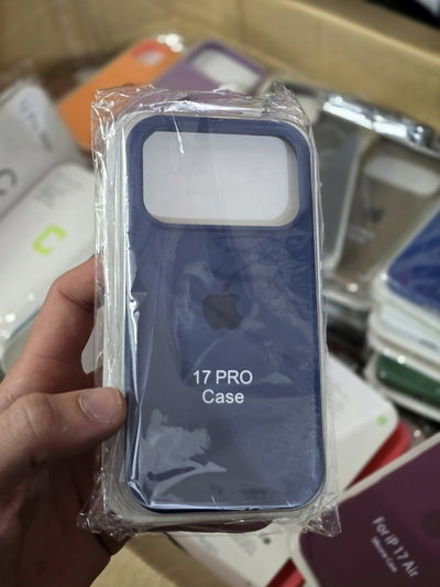 SILICONE CASE IPHONE 17 AL 17 PRO MAX