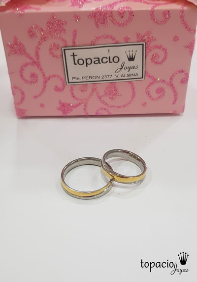 Alianzas de Acero con Oro