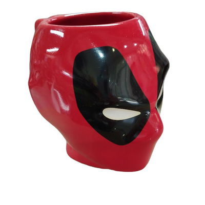 TAZA CON FORMA DEADPOOL