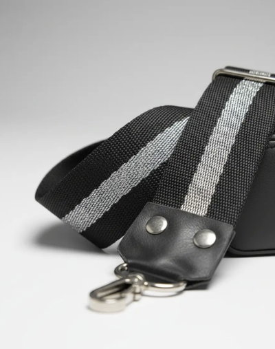 Correa strap negro y plata