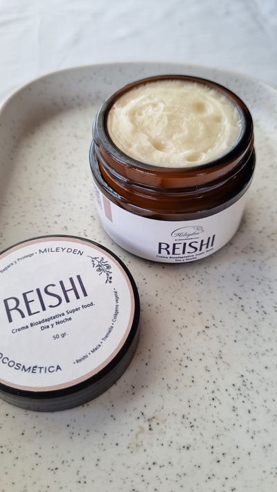 REISHI Crema Bioadaptativa Super food 