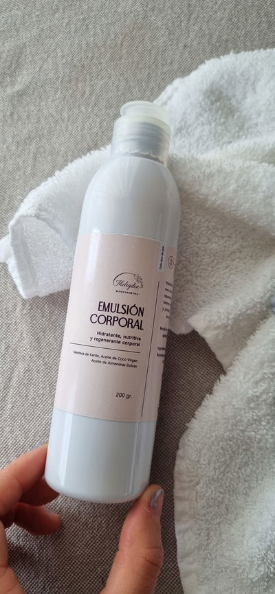 EMULSION CORPORAL