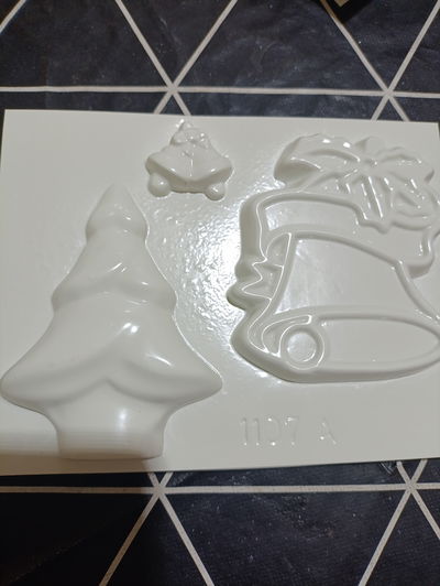 Molde termoformado liviano 1107a navidad – Apto cemento, yeso y resina