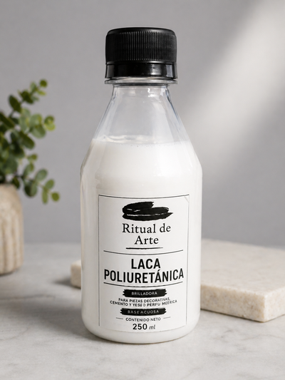 Laca Poliuretánica Satinada al Agua 250 ml – Para Cemento, Yeso y Resina Acrílica