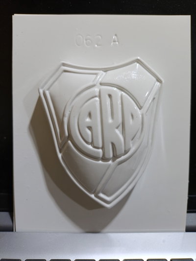 Molde termoformado escudo River cemento resina yeso