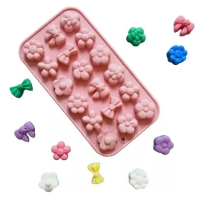 Molde de Silicona placa florcitas y moños