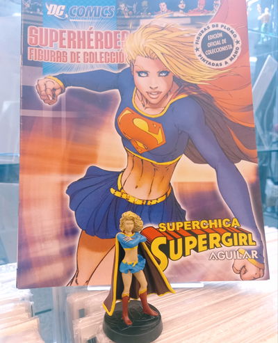 DC SUPER HERO FIGURINE SUPERGIRL (Ed Limitada Plomo)