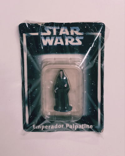 COLECCIONABLE STAR WARS: EMPERADOR PALPATINE