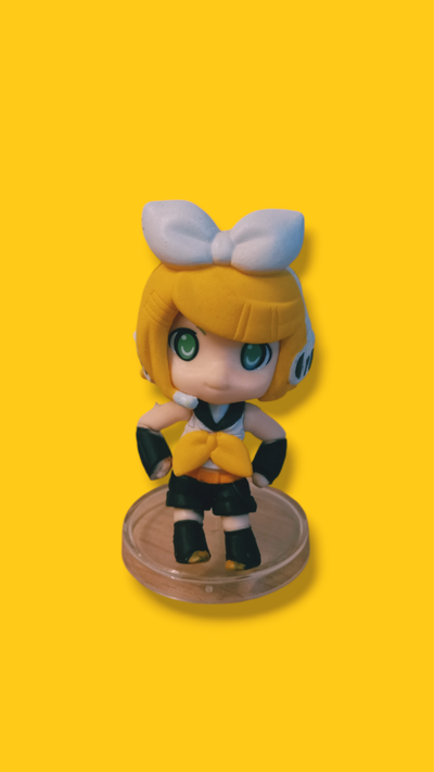 KAGAMINE RIN GASHAPON MIKU