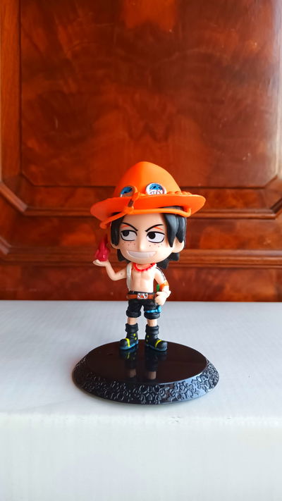 PORTGAS D. ACE GASHAPON ONE PIECE