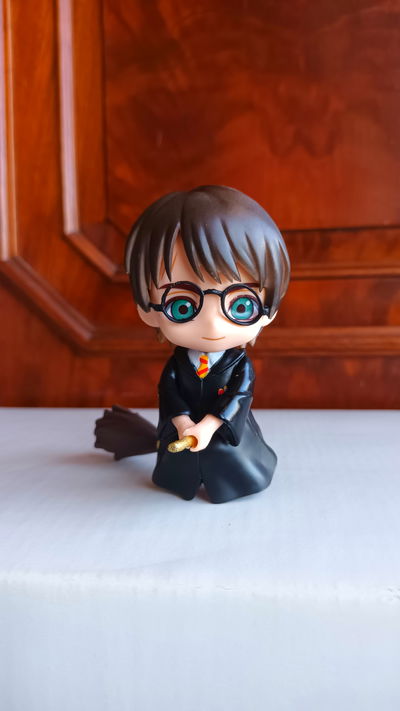 HARRY POTTER ESCOBA GASHAPON HARRY POTTER