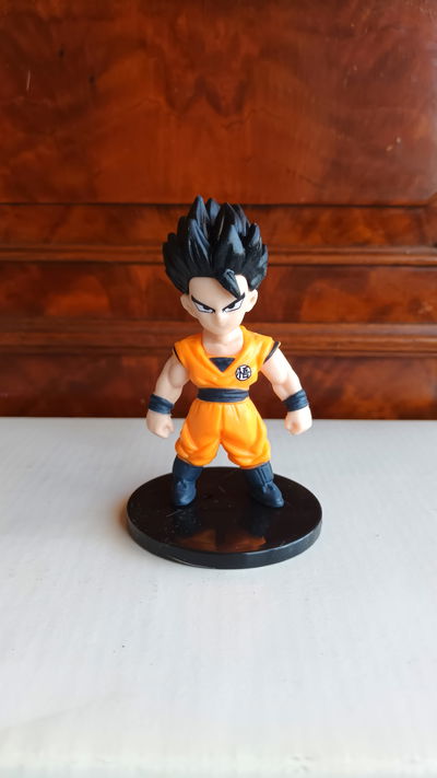 GOHAN GASHAPON DRAGON BALL