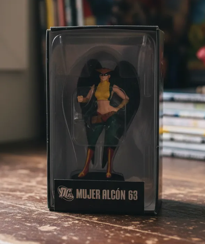 DC SUPER HERO FIGURINE HAWKGIRL (Ed Limitada Plomo)