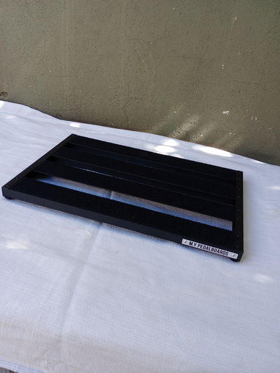 PB para neural + espacio para pedal de expresion