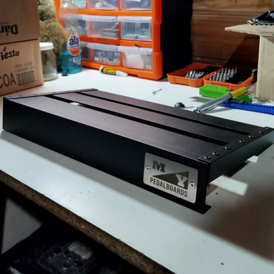  Pedalboard 53x20 inclinada