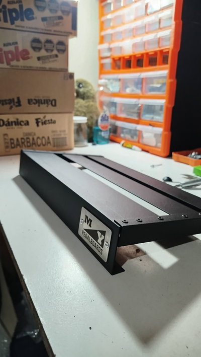  Pedalboard 50x23 inclinada