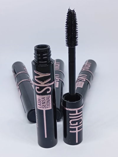 Mascara de pestañas Sky High
