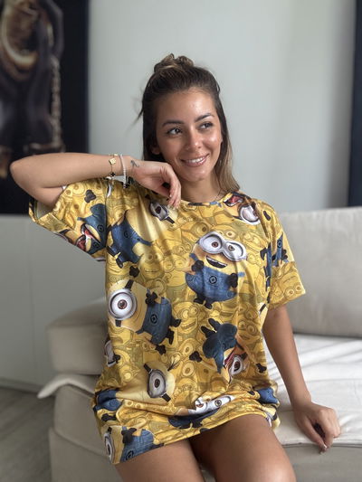 Remeron Minions manga Corta