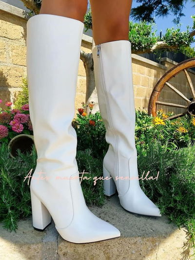 Bota Rusia blanca 