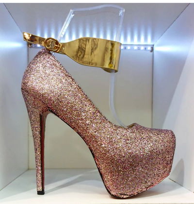 Stiletto pulsera