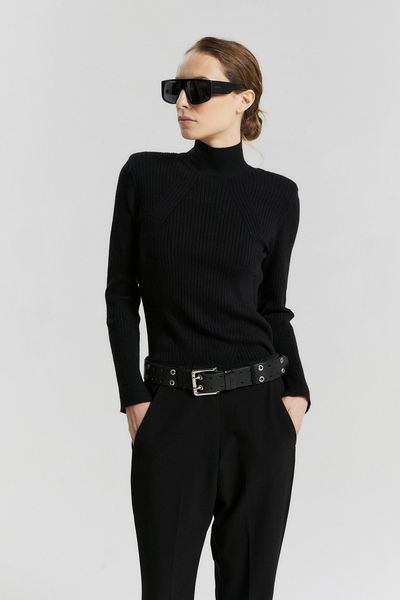 Sweater Malva Negro