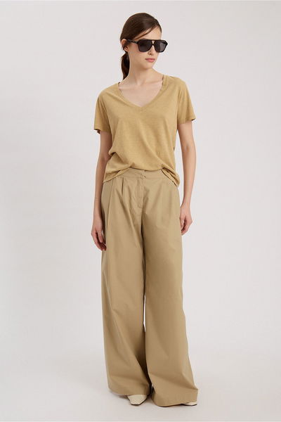 Remera V Estela Camel